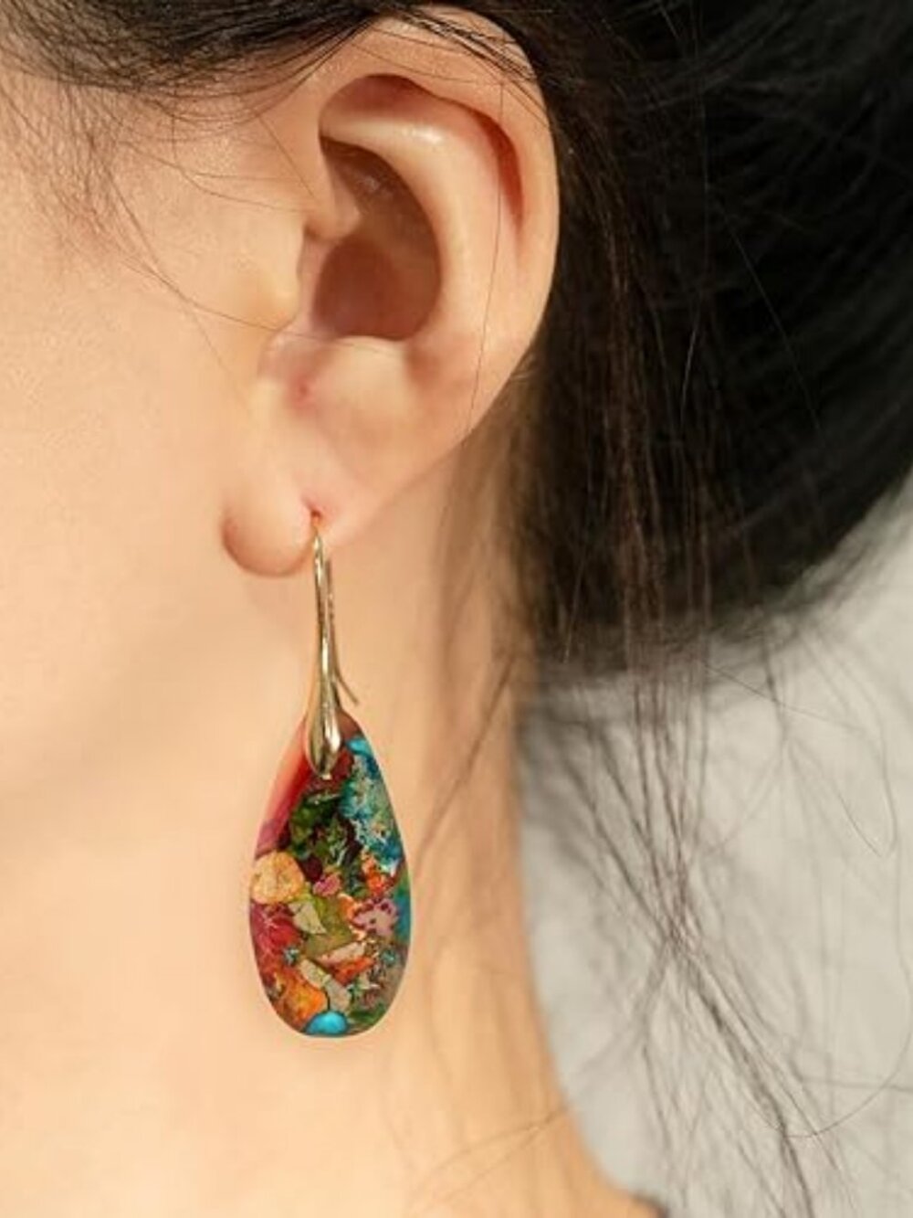 💎 Natural Stone Fishhook Dangle Earrings – Statement Style - Picture 3 of 7